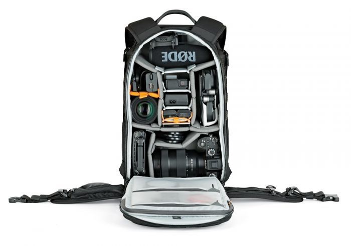 Интерьер рюкзака Lowepro ProTactic